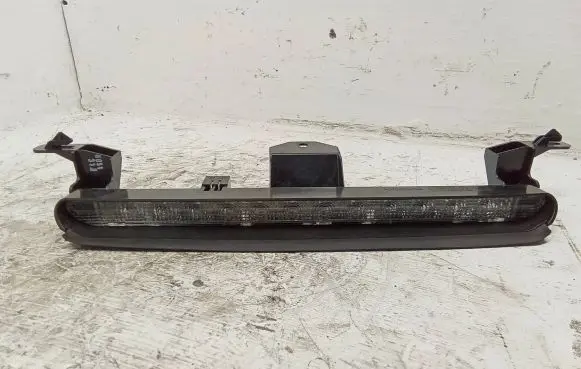 Volvo V70 Third/center stoplight 31395806 16511100