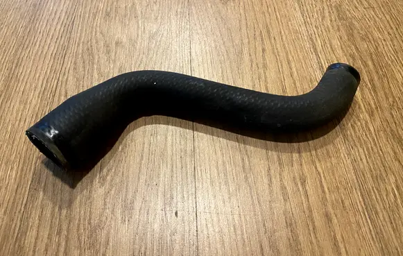 Mercedes-Benz G W461 W463 1st Gen Air intake duct part A4635017082