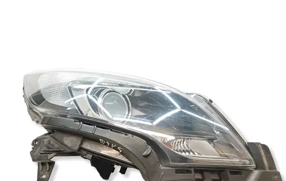 Opel Zafira C Headlight/headlamp 39009024
