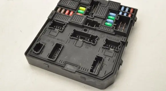 Renault Talisman Fuse box set 284B68873R