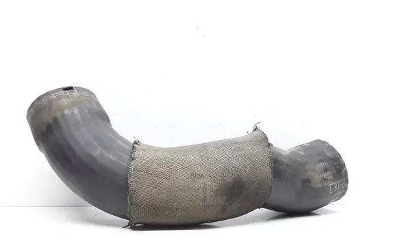 Volvo XC60 Intercooler hose/pipe