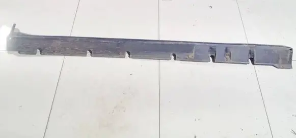 Mitsubishi Carisma Sill mr910491
