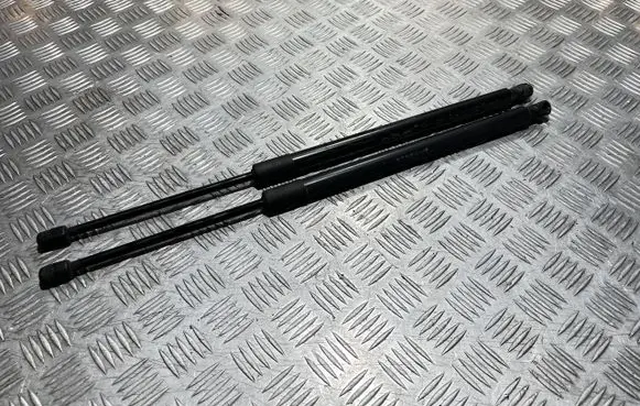 Honda Civic X Tailgate strut 74820-TGG-A011-M1