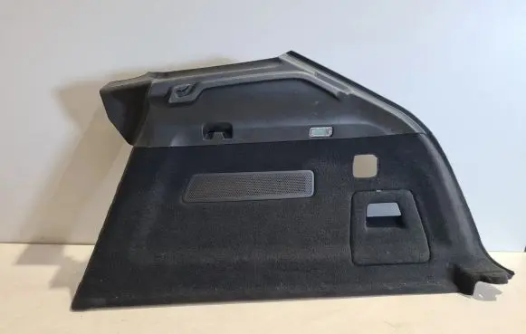 Trunk/boot lower side trim panel