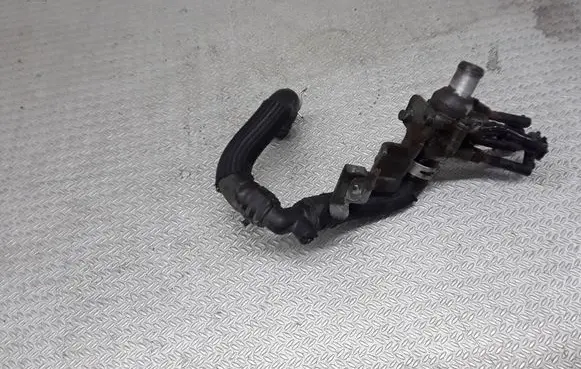 Renault Trafic II (X83) Engine coolant pipe/hose