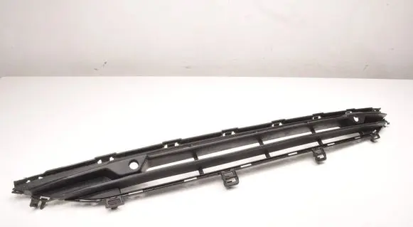 Volvo S90, V90 Front bumper lower grill 31449143