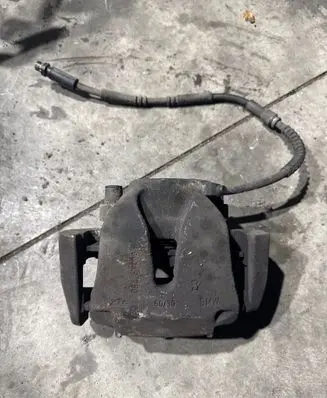 BMW X5 F15 Front brake caliper 6776784