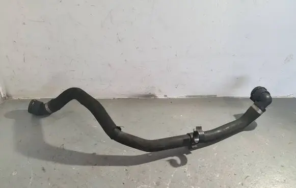 Mercedes-Benz S W222 Engine coolant pipe/hose A2225006100