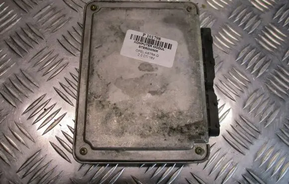 Opel Astra G Engine control unit/module ECU 0281001971