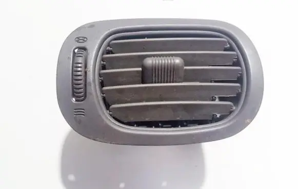 Chrysler Voyager Dash center air vent grill osc95trmaa