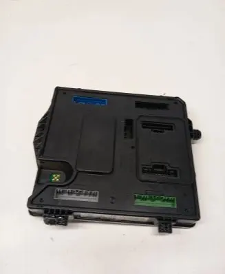 Renault Megane III Comfort/convenience module 284B18853R S180180060 A13093