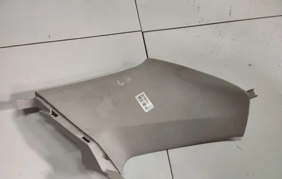 Subaru Outback (D) pillar trim (bottom) 