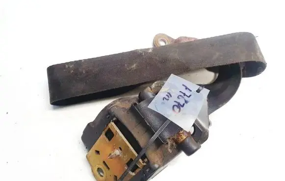 Volkswagen I LT Front seatbelt 281857805e