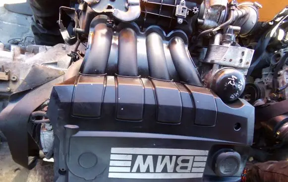 BMW 3 E90 E91 Engine N43B20AA