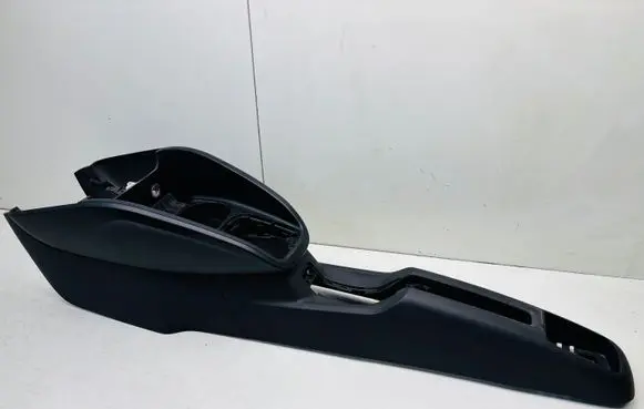 Audi A1 Center console 8X0863240 8X0863240A