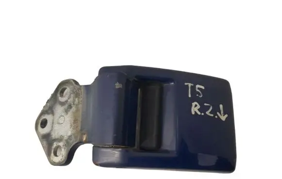 Loading door lower hinge