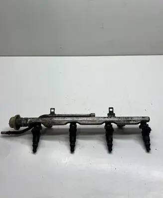 Honda CR-V Fuel main line pipe 16620PND003