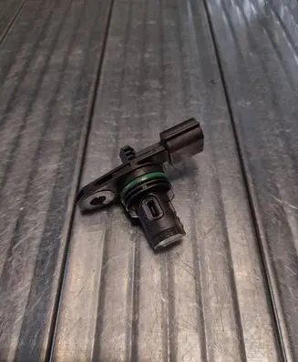 Dacia Duster Camshaft position sensor 237312832R 269153346C