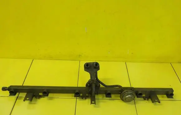 Opel Senator B Fuel main line pipe 3SP49