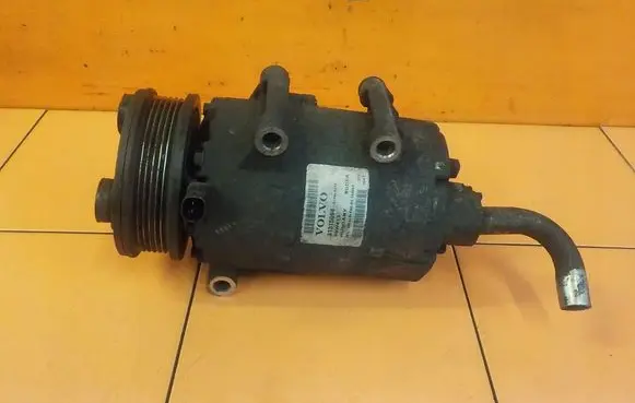 Volvo S80 Air conditioning (A/C) compressor (pump) 31315098
