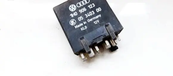 Volkswagen Golf III Other relay 1h0906123 05340300