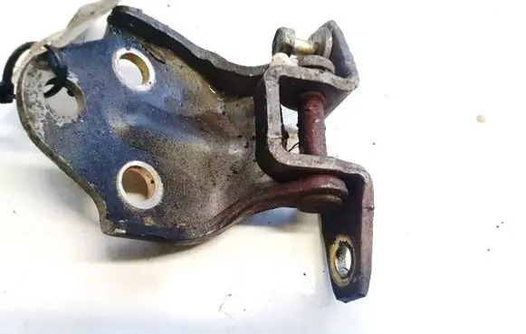 Mitsubishi Pajero Sport I Front door upper hinge