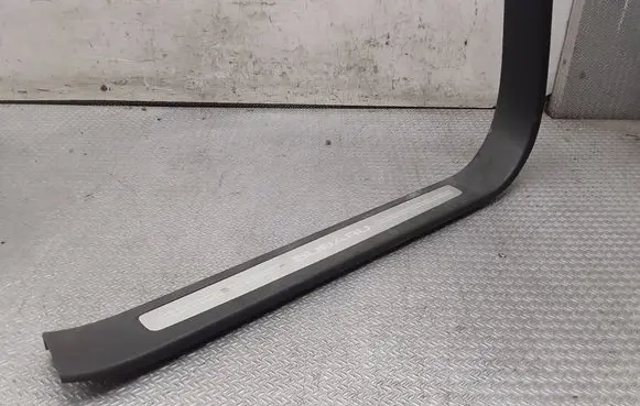 Subaru B9 Tribeca Front sill trim cover 94060XA02A