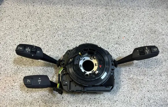 BMW X6 E71 Headlight wiper switch 9179510