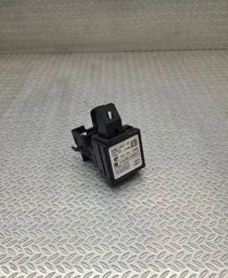 Volvo V40 Cross country Ignition key card reader AH4N15607AE