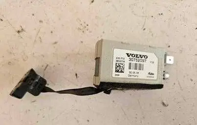 Antenna control unit