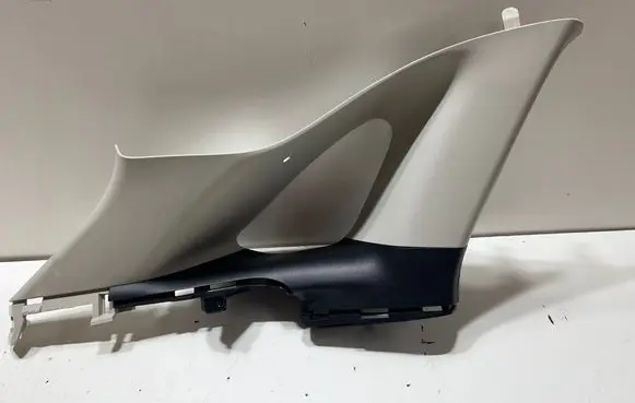 Mazda CX-3 (C) pillar trim D10E68260 D10EGM262