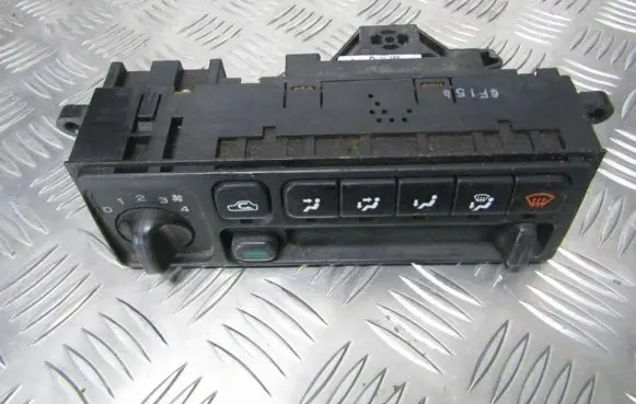 Subaru Legacy Climate control unit