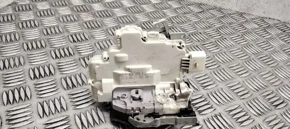 Audi A6 C7 Rear door lock 4G0839016