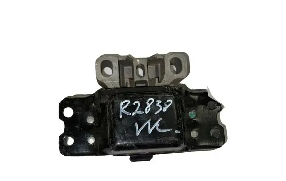 Volkswagen Caddy Engine mount bracket 1K0199555M