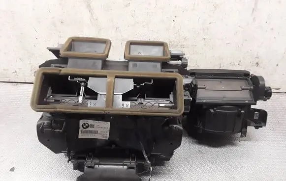 BMW 3 E90 E91 Interior heater climate box assembly CZ4431606513 22527010 6947275