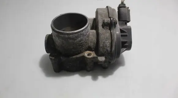Ford Focus Engine shut-off valve 