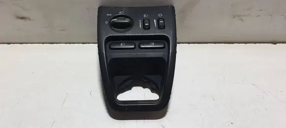 Volvo XC90 Light switch 8685452 MG152200066 04W15E01