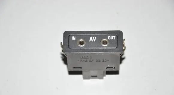 BMW X5 E53 AUX in-socket connector 8368346