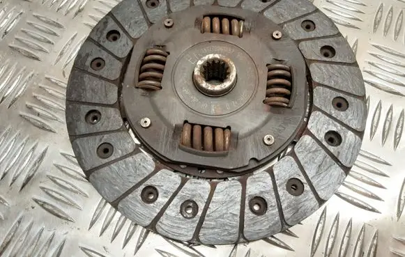 Opel Vectra B Clutch pressure plate 131878041402