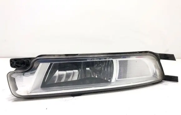 Volkswagen PASSAT B8 Front fog light 3G0941661H
