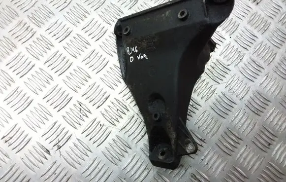 Volkswagen PASSAT B5 Engine mounting bracket 8D0199308