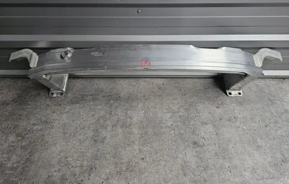 Front bumper support beam