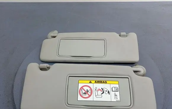 Honda Civic IX Sun visor