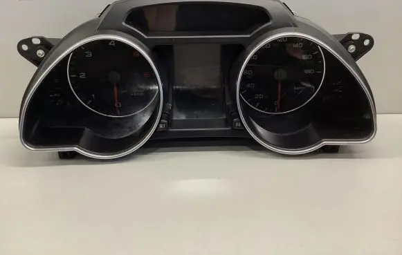 Audi A5 8T 8F Speedometer (instrument cluster) 8T0920981