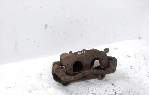 Opel Vivaro Front brake caliper
