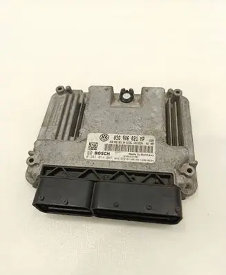 Volkswagen Touran I Engine control unit/module 03G906021MP 03G906021AN 1039S23138