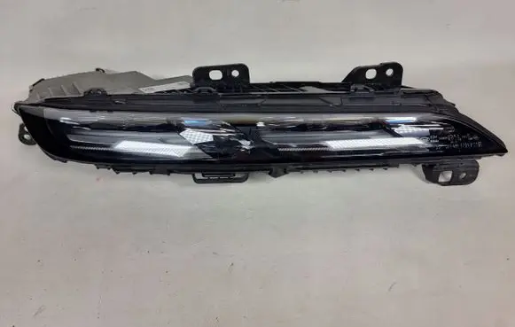 BMW 7 G70 LED Daytime headlight 9879936