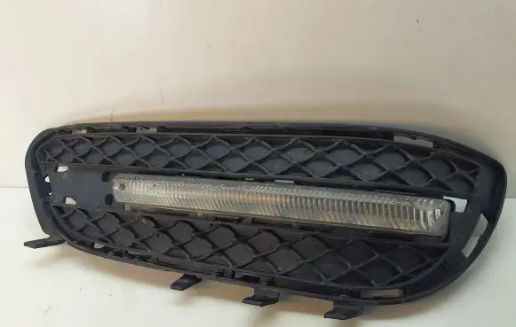 Mercedes-Benz C W204 LED Daytime headlight A2049069000 ZB606002
