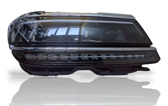 Volkswagen Tiguan Headlight/headlamp 5NB941082E 0301101236