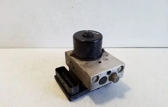 Nissan Pathfinder R51 ABS Pump 47660EC070